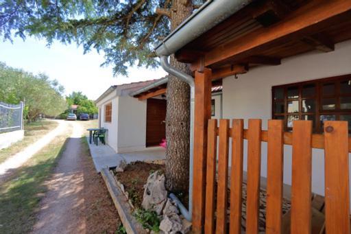 Apartmani Pjer 2 Bibinje Extérieur photo